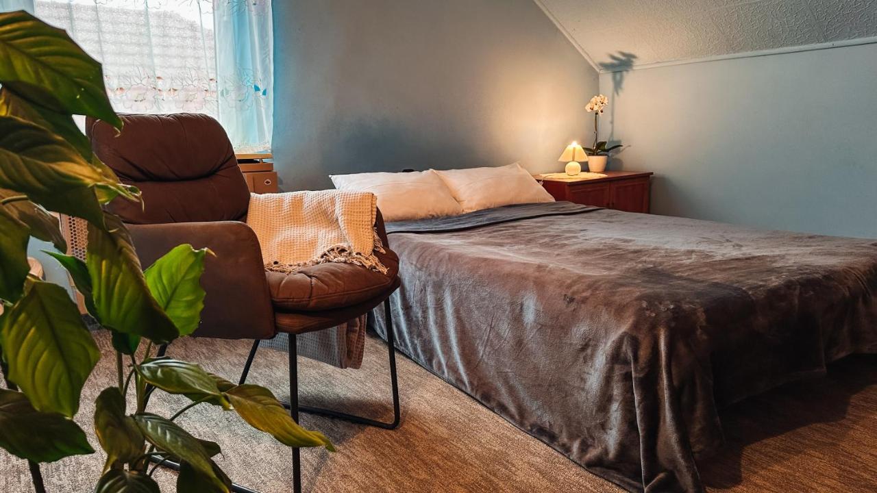 Napfeny Vendeghaz Hotel Gyor Bagian luar foto