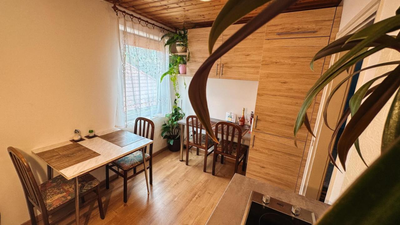 Napfeny Vendeghaz Hotel Gyor Bagian luar foto